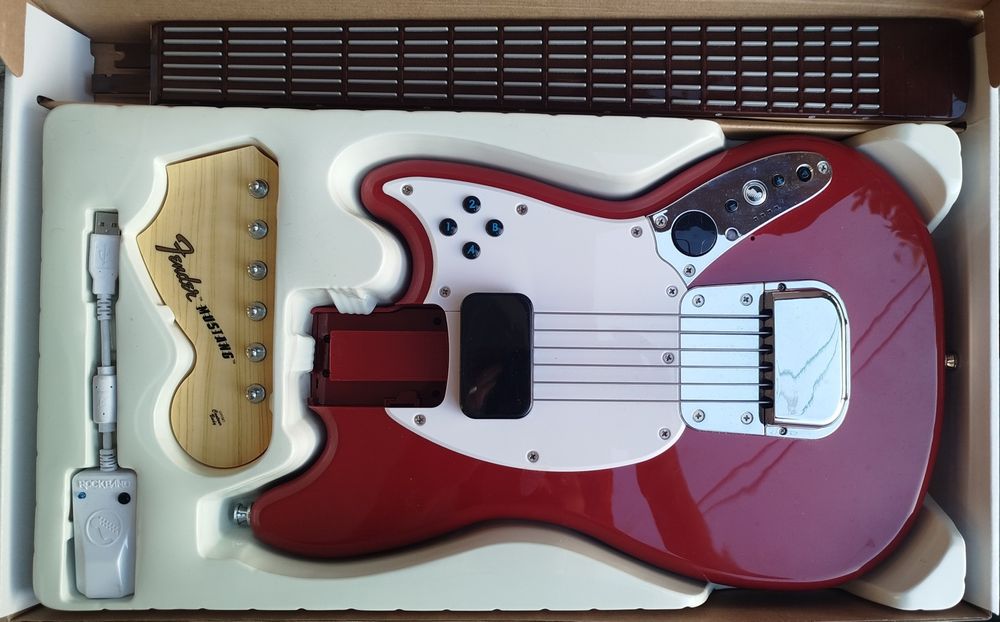 Guitarra Midi Mustang Rockband 3