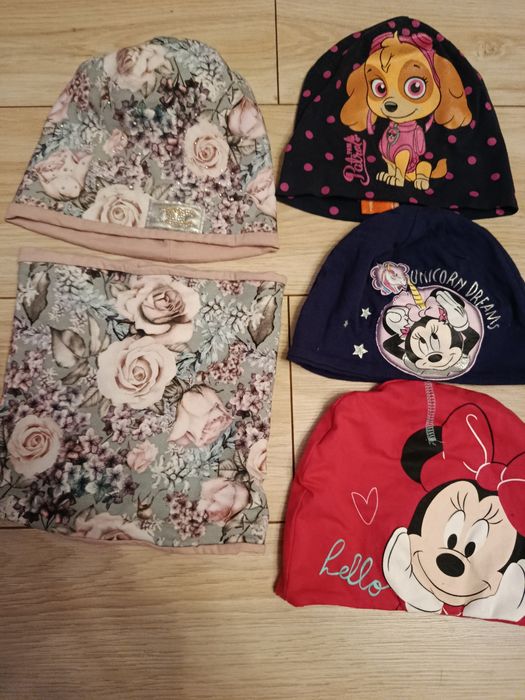 Zestaw czapka - komin