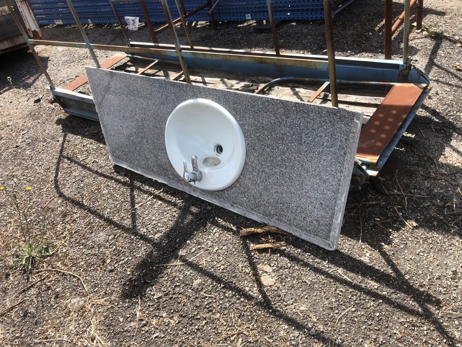 Pedras mamore com lavatorio