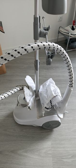 SILVERCTEST. Ferro de passar. Ideal para tarefas de limpeza pesada.