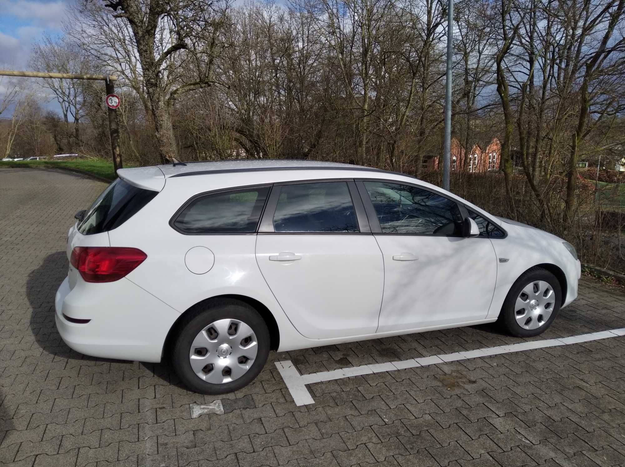 Opel Astra Sports Touren