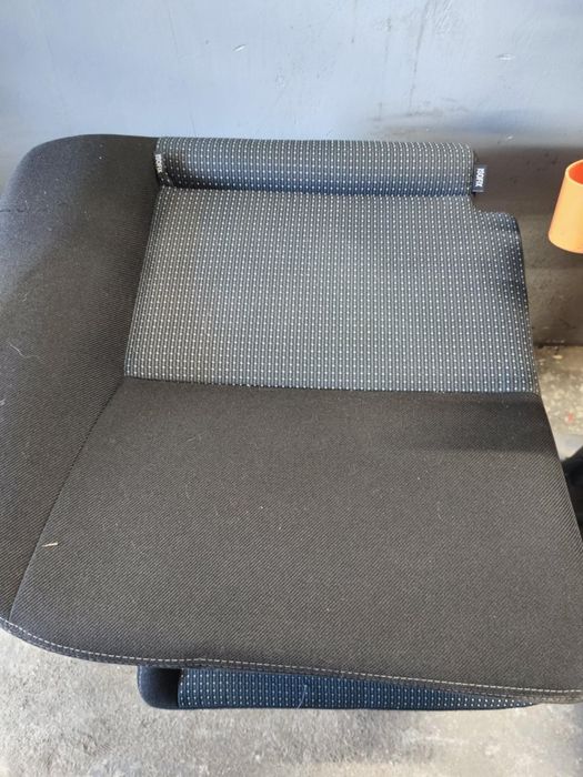 Komplet foteli do ford mondeo mk4