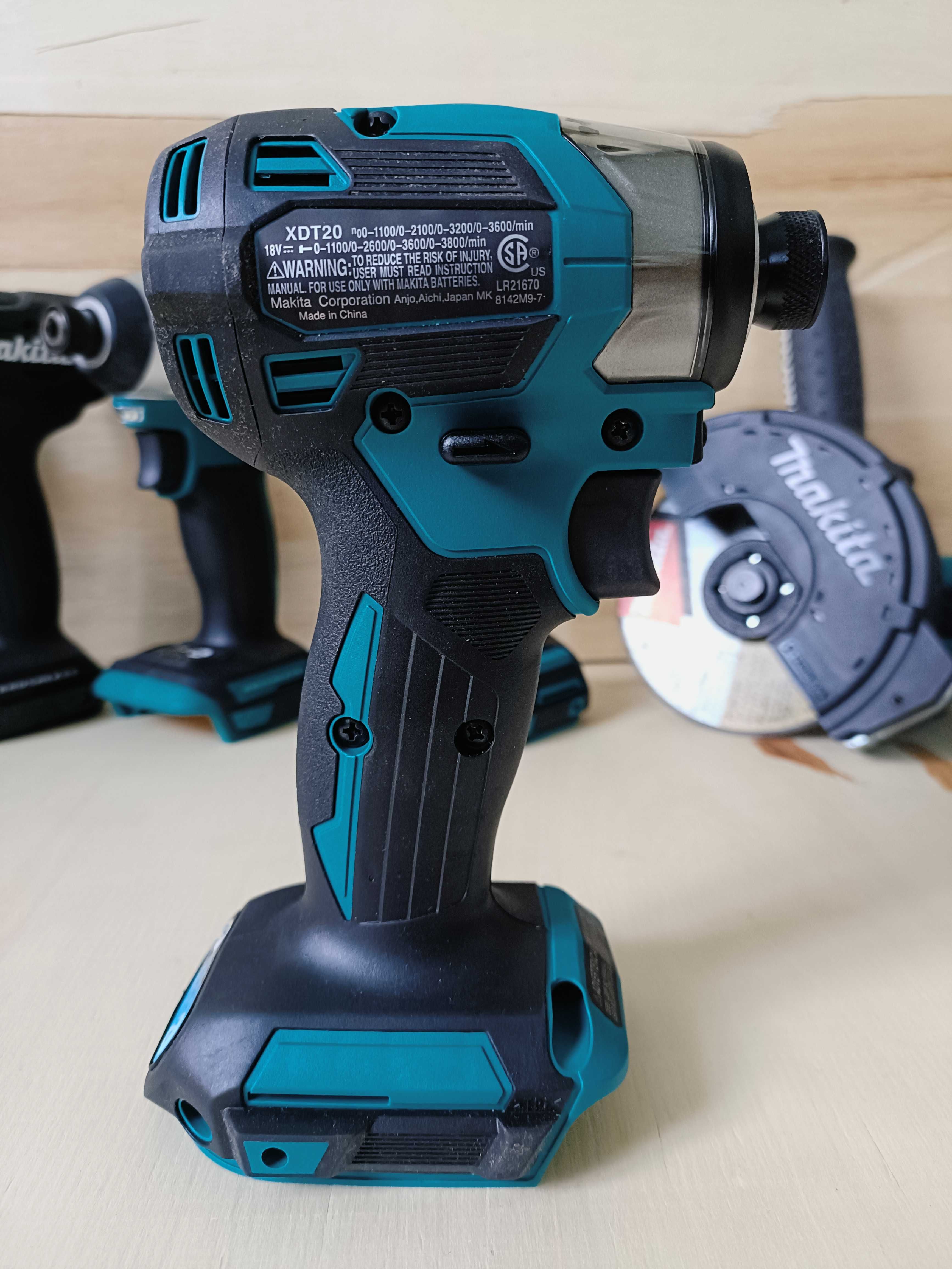 Акумуляторний ударний гвинтоверт імпакт Makita XDT14(Європа DTD 154)