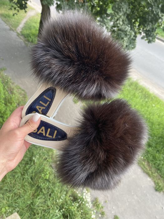 Розпродаж сезонний!!! Знижки! Пухнасті капці з натуральним хутром