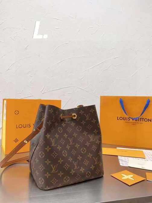Louis Vuitton Torebka damska torba , skóra 01
