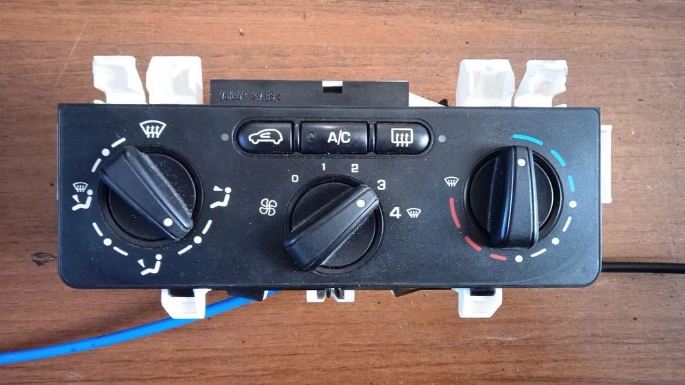 Panel Nawiewu Klimatyzacji Citroen C2 1.4 HDI N101753h