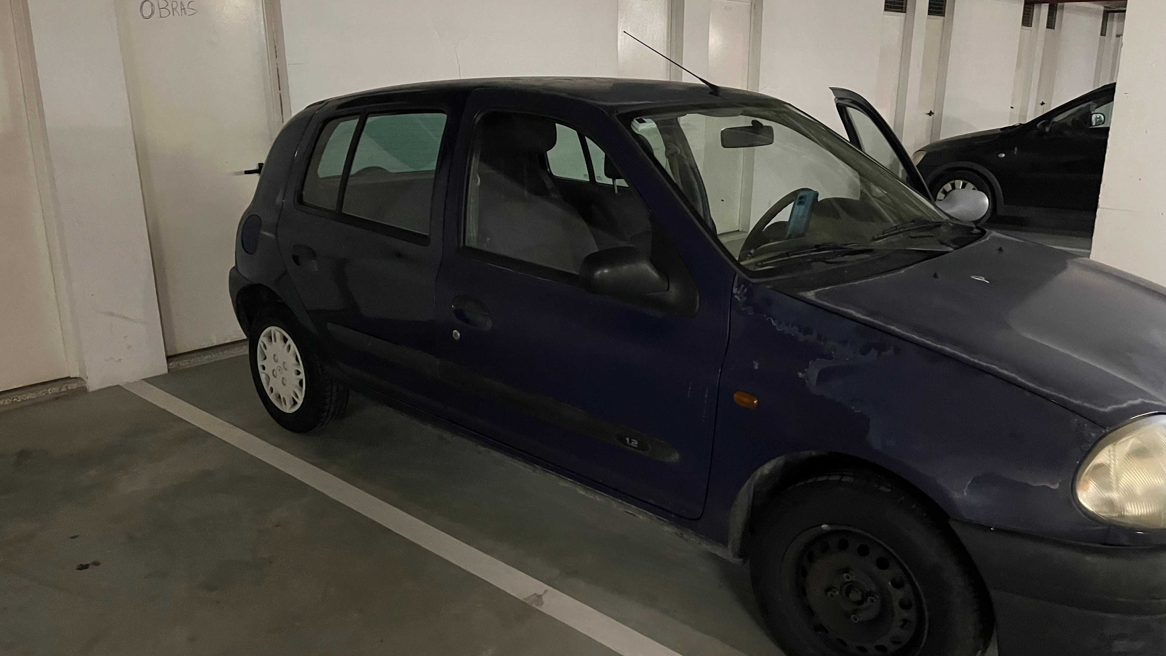 Renault Clio II -  1999