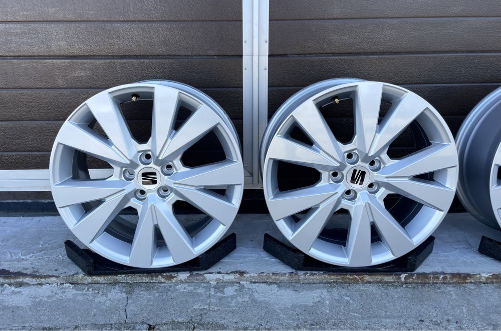 4x felgi aluminiowe 5x100 r17 et48 6,5J Alufelgi Oryginał Seat 17”