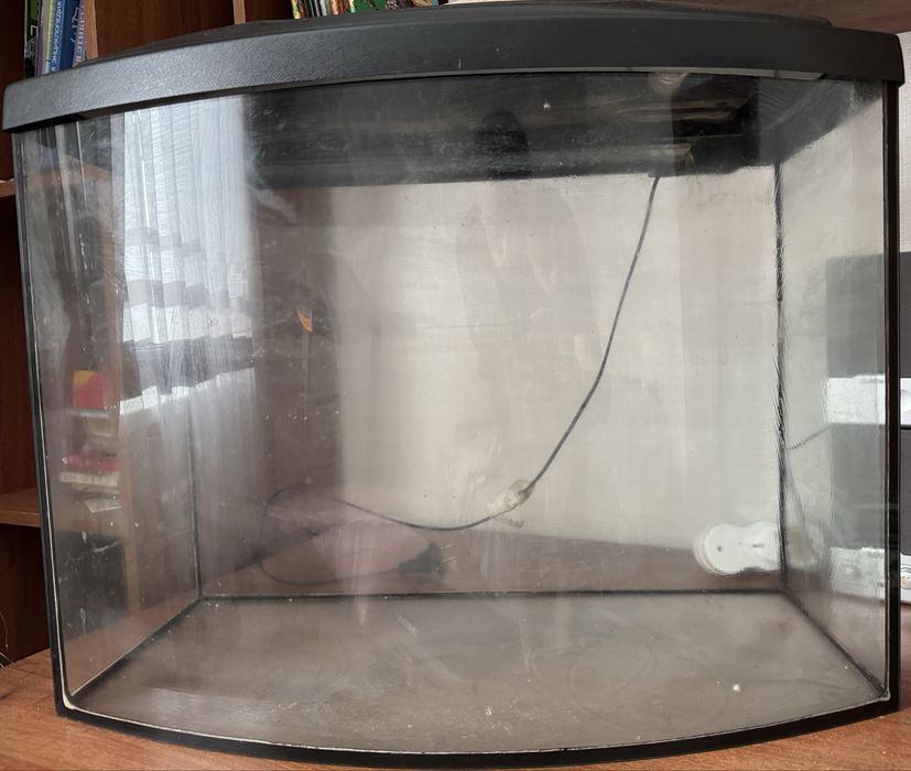 Акваріум б/у, у гарному стані, 60см (висота без кришки)/45см/23см
