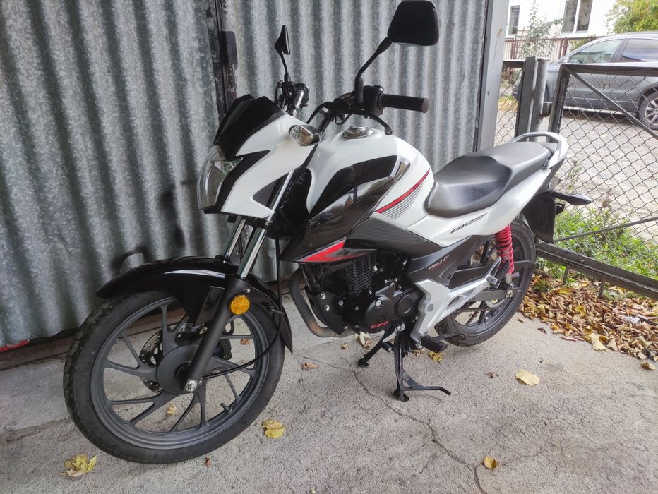 Honda CB 125 F cbf wtrysk CBS TYLKO 12tkm RATY Transport Gwarancja