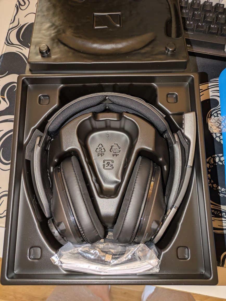 Безпровідні навушники Sennheiser GSP 370 Wireless