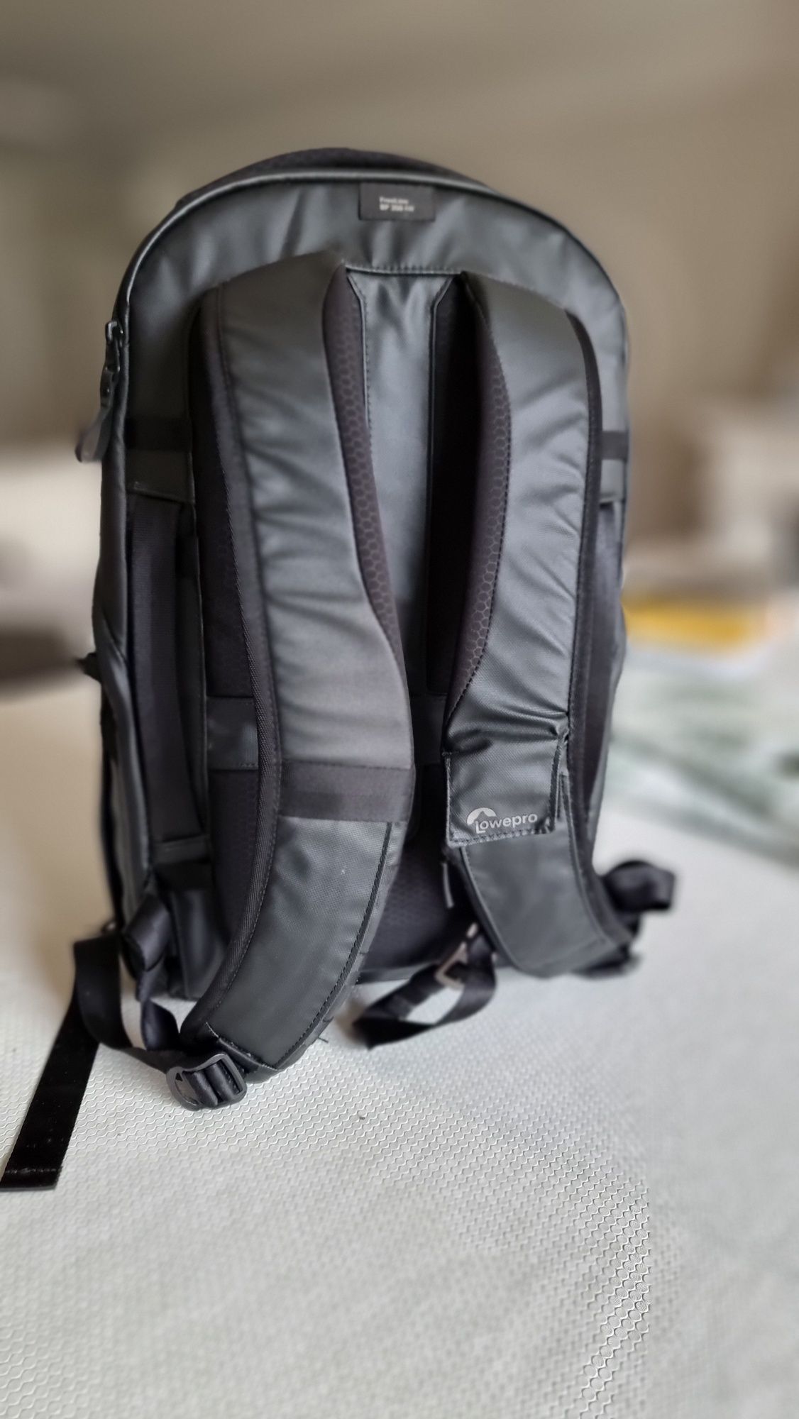 Mochila Lowepro Freeline 350 AW