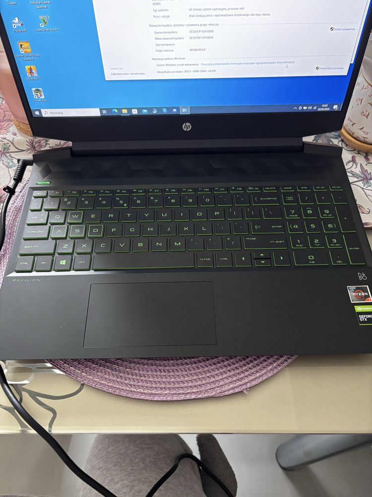 Sprzedam/zamienie za ipada laptop hp ec0039nw