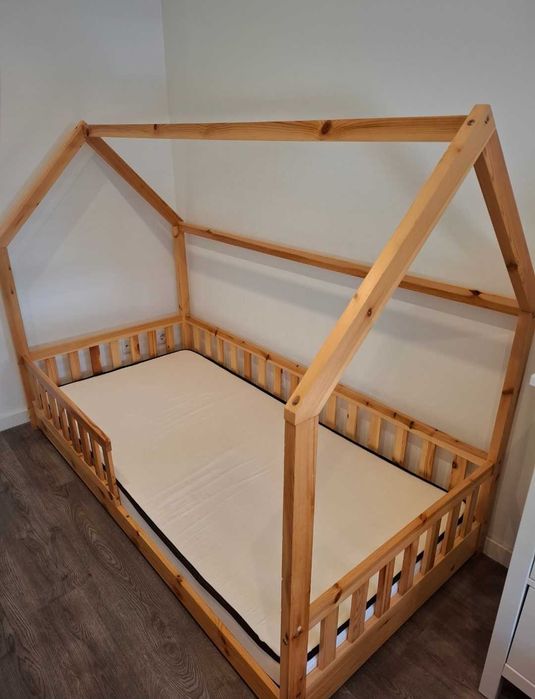 Cama Infantil em Madeira – Estilo Casinha