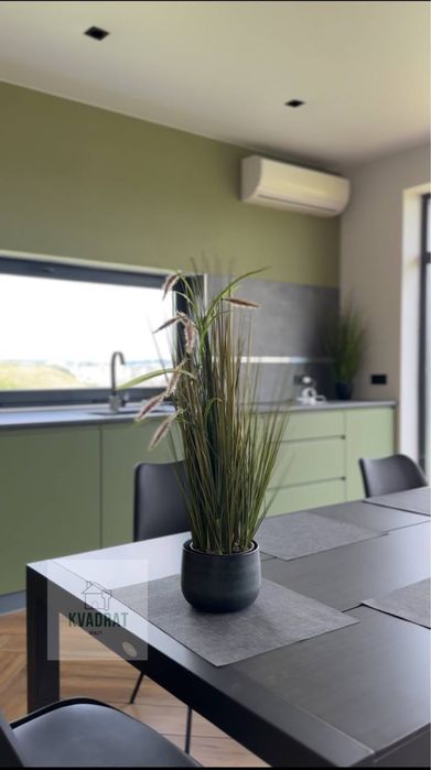 Продам сучасний таунхауз