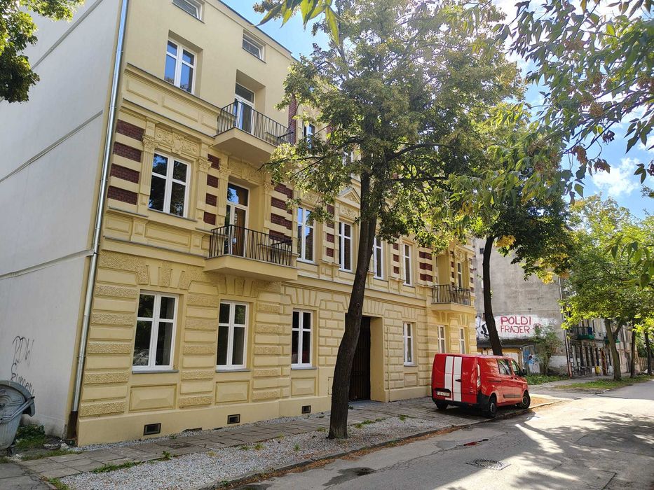 NOWA kawalerka (20 m2) 400 m od Piotrkowskiej. Przy pl. Niepodległości