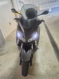 Yamaha xmax 400 com ABS