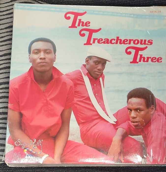 Продам аудіо, відео касети, вініл, бабіни