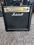 Sprzedam Marshall MG15