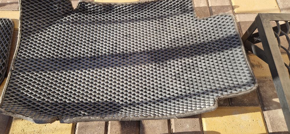 Єва коврик з бортами (шкода)