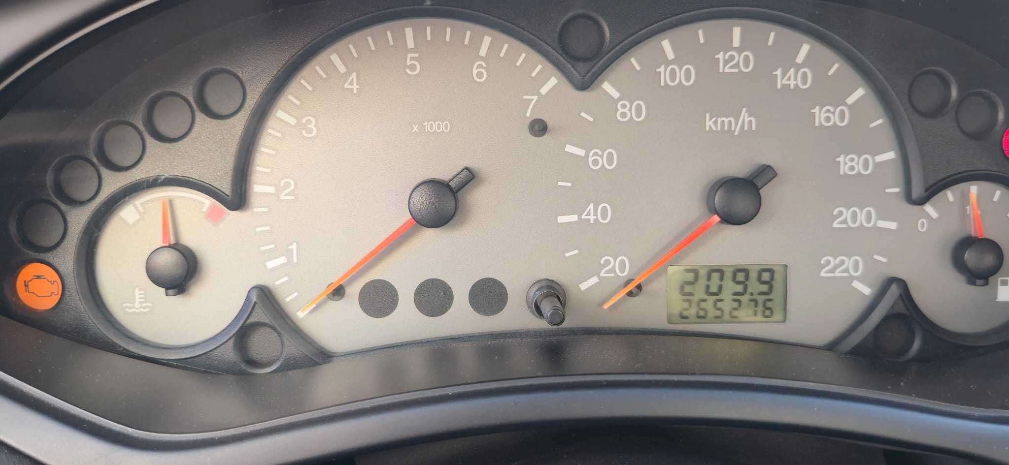 Focus 1.6 gasolina