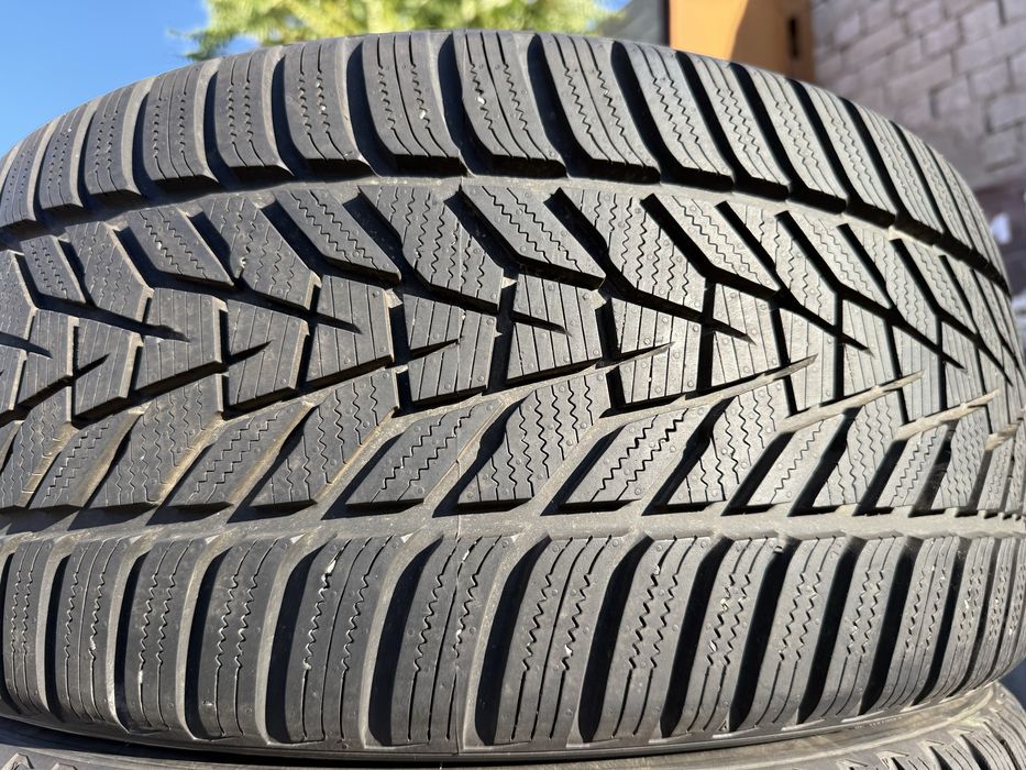 245/35 r19 Hankook Winter I*Cept evo3 Резина зимняя 99%