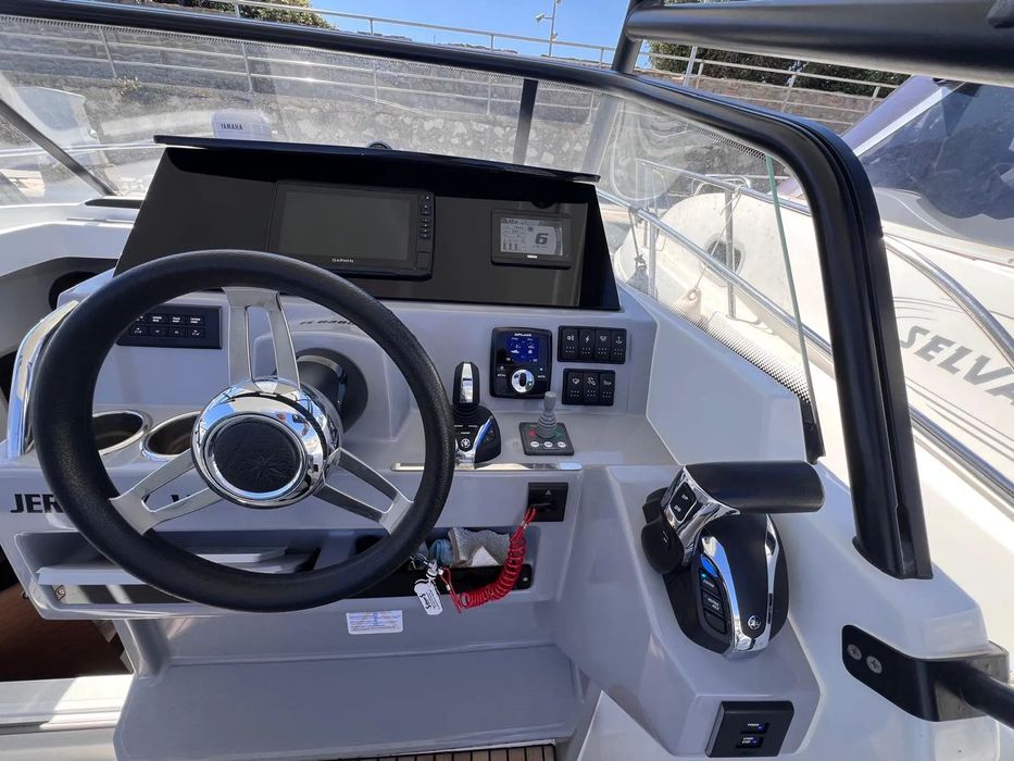 Jeanneau Cap Camarat 7.5 WA Serie 3 F300 JOYSTICK