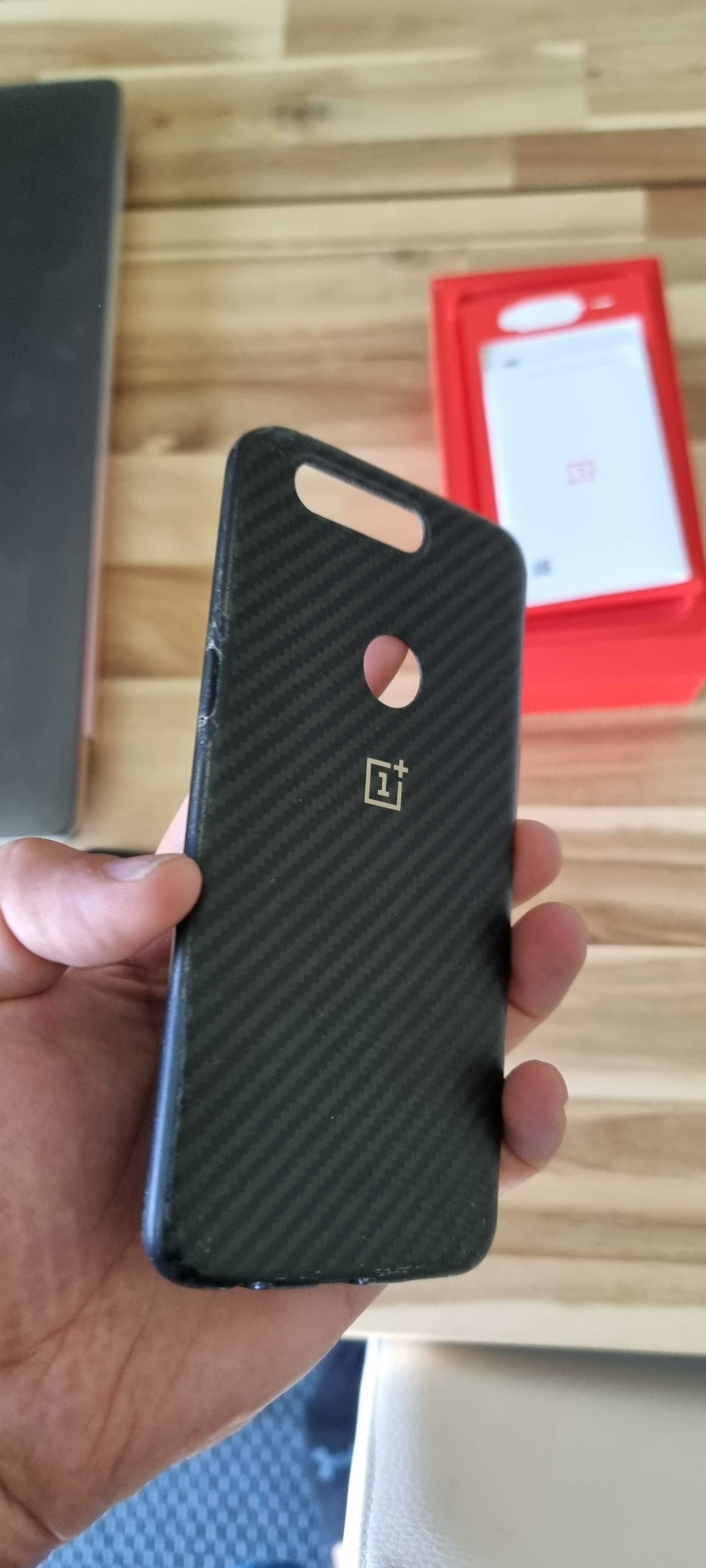 oneplus 5t 6gb ram 64gb rom