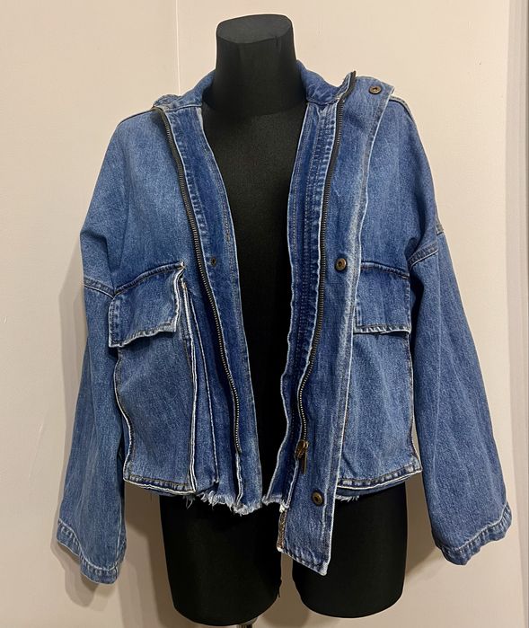 Джинсова оверсайз куртка ZARA з накладними кишенями