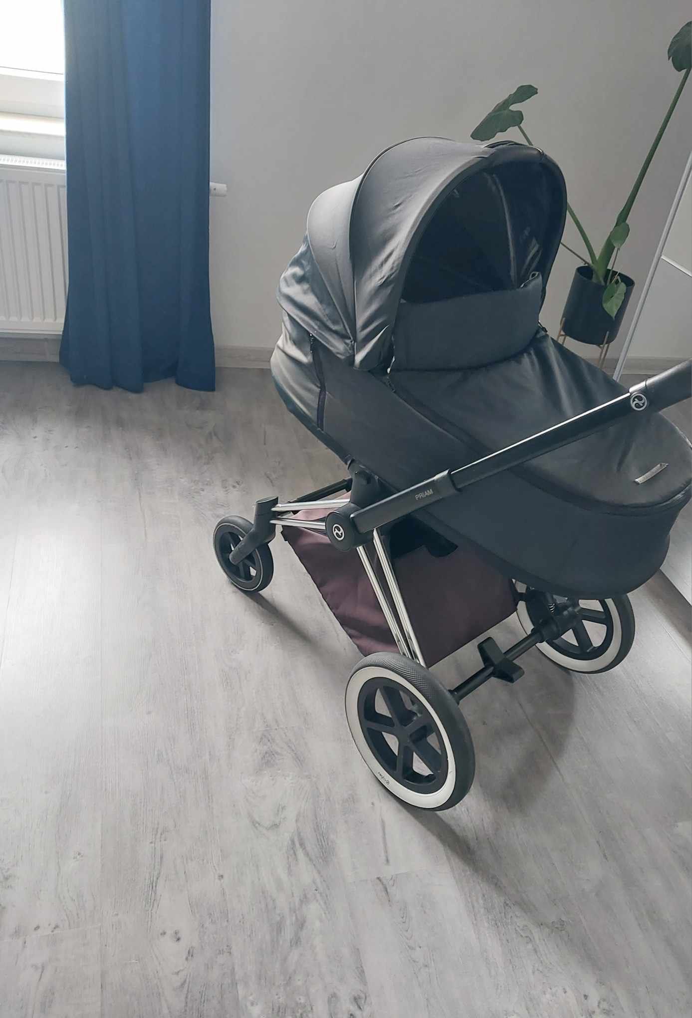 Cybex priam gondola plus stelaż