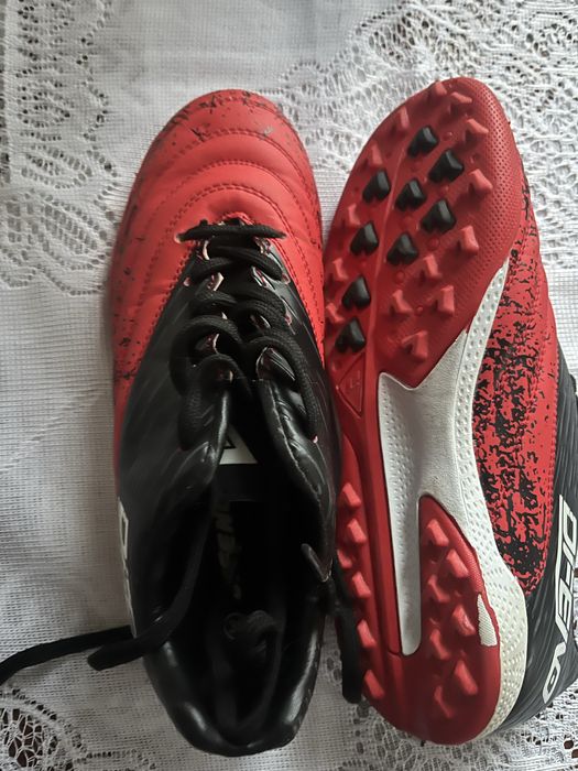 Продам кросівки на хлопчика