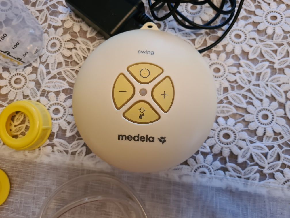 Medela swing z akcesoriami