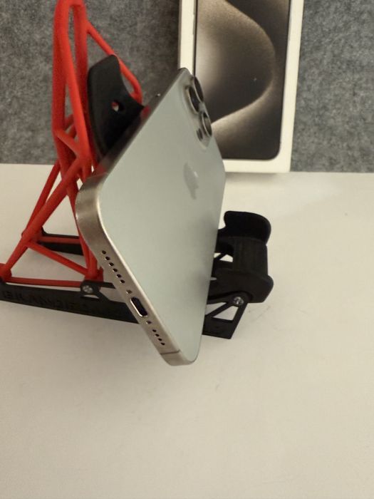 Troco/Vendo IPhone 15 Pro Max Natural Titanium 256GB Fatura e garantia