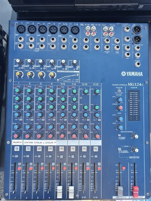 Mikser Yamaha MG124c