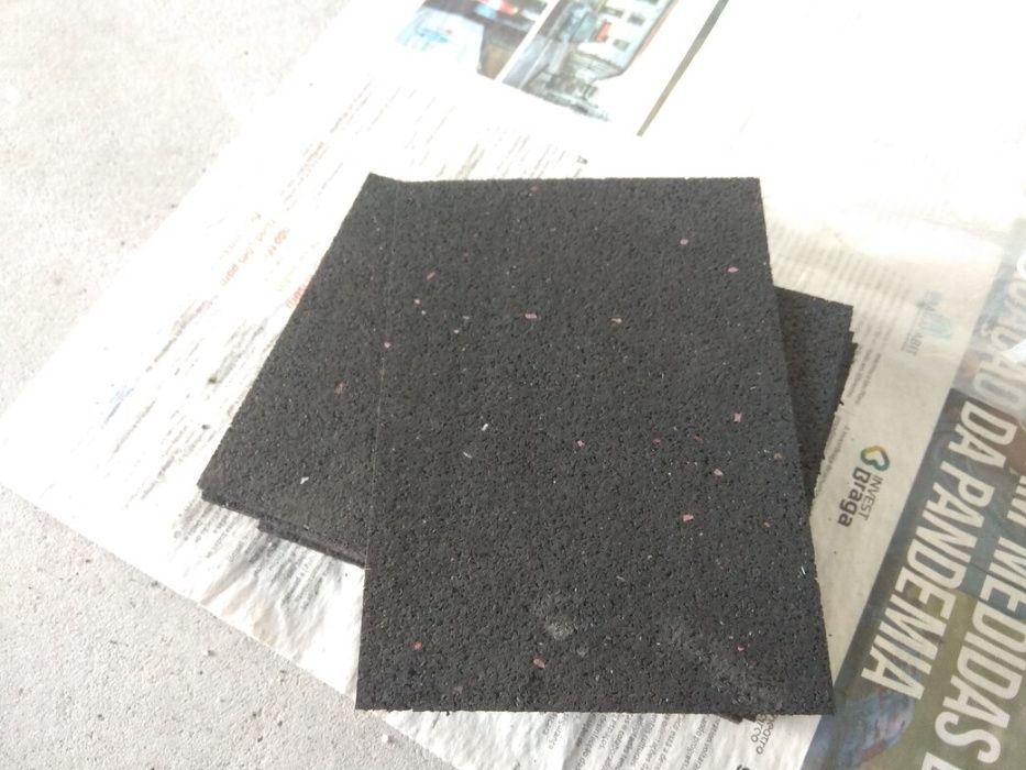 Borrachas de Travamento/Anti-derrapante Médios/Grandes