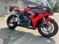 CBR1000RR Honda ….