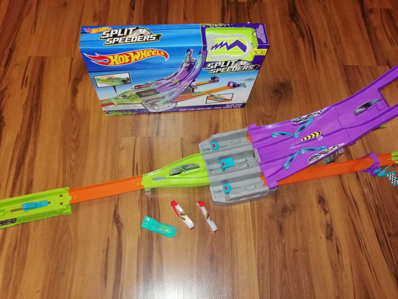 Hot Wheels Split Speeders