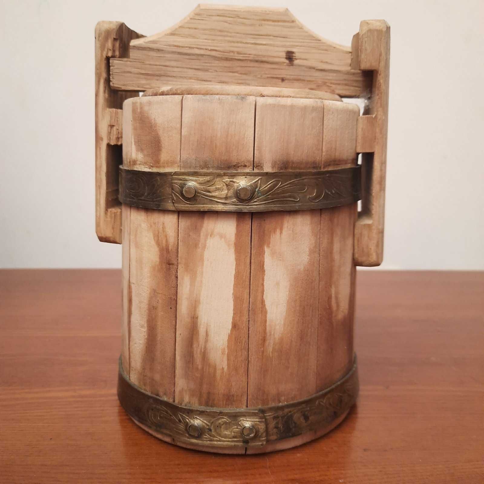 винтажный деревянный боченок бочка с клеймом медь