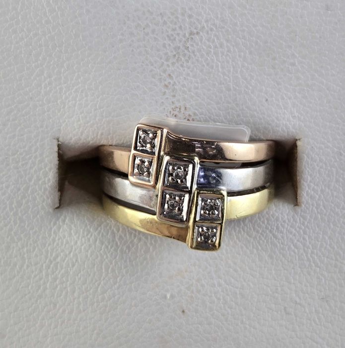 Złoty Pierścionek 3,41G 750 R11