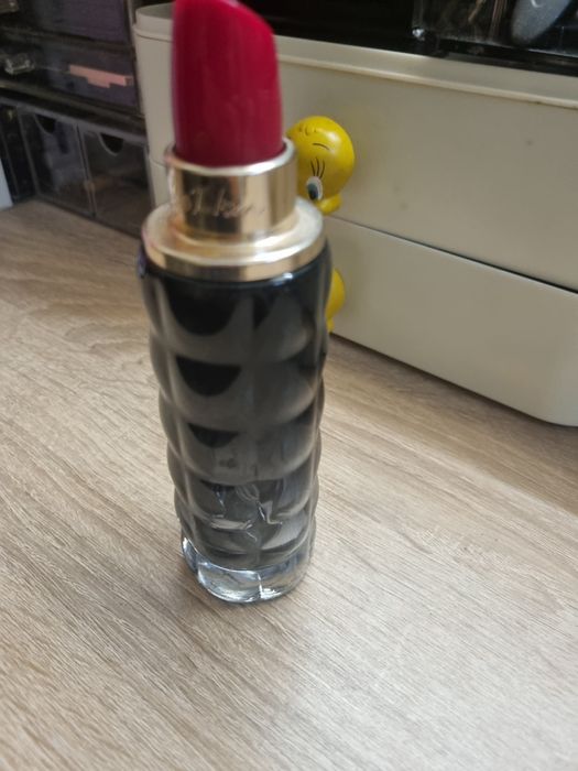 Buteleczka flakon po perfumach cacharel yes i am