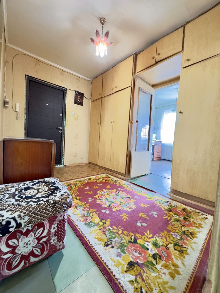 Продаж 2 кімнатної квартири ,центр,Шахтарська 5а ,Тернівка