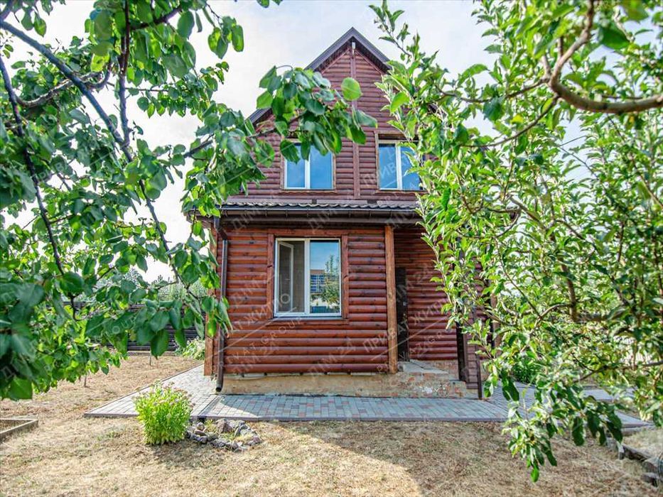 Просторий дуплекс із душею — Ваш ідеальний дім у селі Гора!