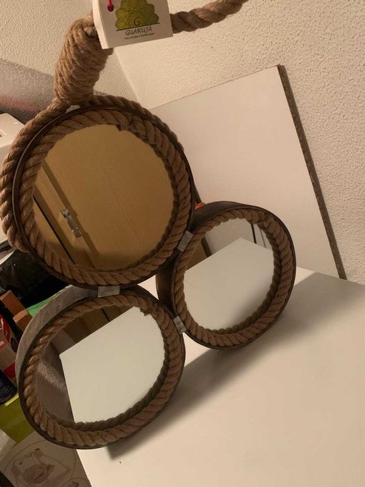 Espelho com cordas novo