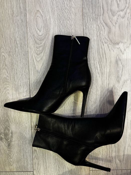Ботінки Zara чорні