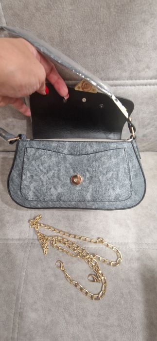 Сумка Prada,имиджевая, новая,можно на подарок! 24×14×5см