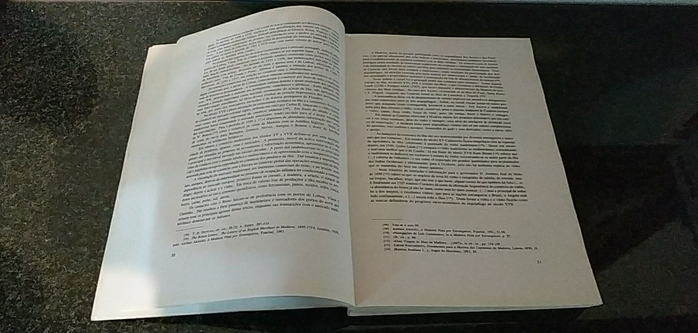 Livro Os Escravos no Arquipélago da Madeira Séculos XV a XVII