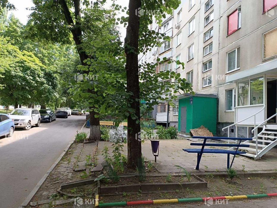 Аренда помещения возле метро Студенческая, 40 м2, SF-119133