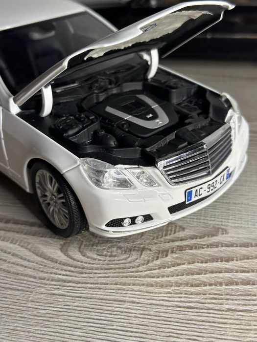 Mercedes w212 Minichaps 1.18