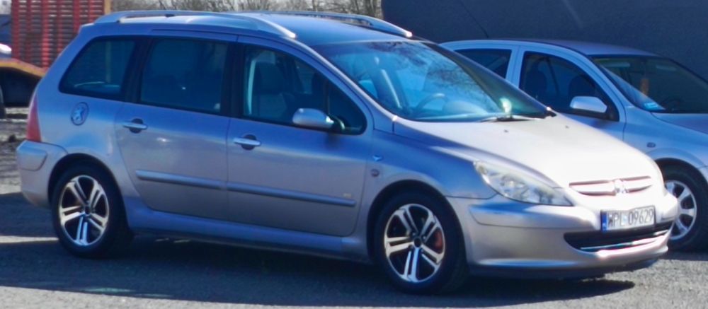 Felgi 16 z oponami wielosezon