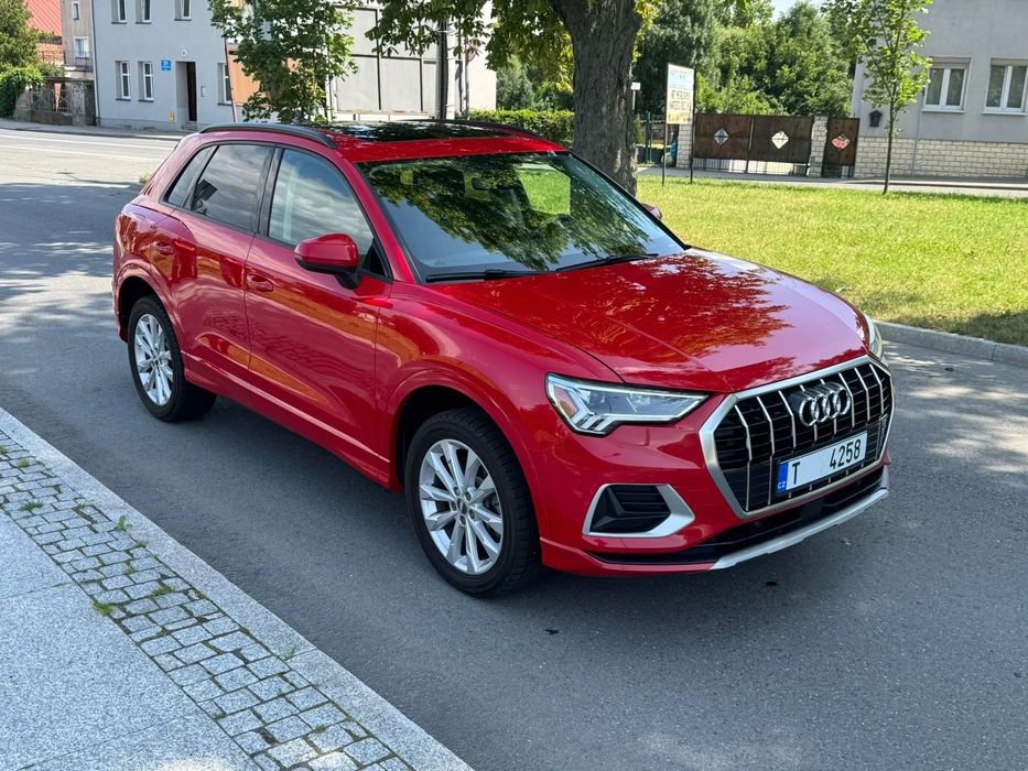 Audi Q3 maly przebieg ,4X4 automat